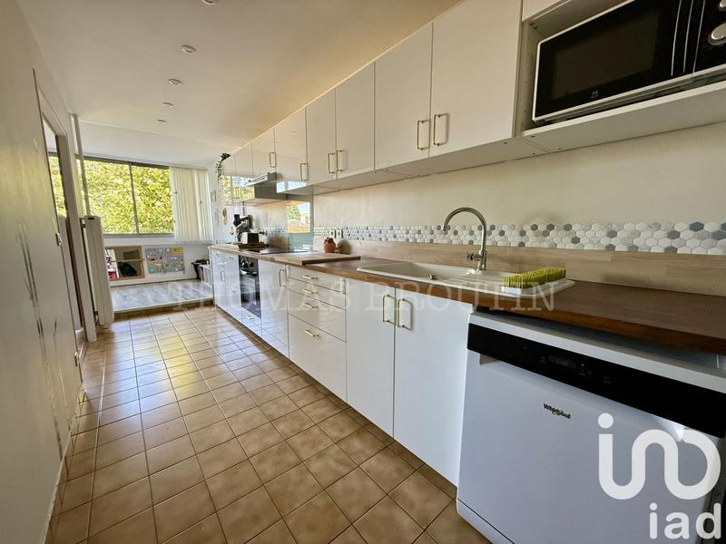 Appartement - 94 m² - 4 pièces