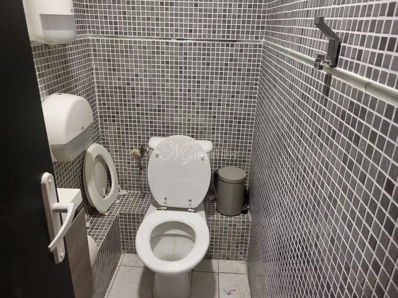 Fonds de commerce - 75 m²