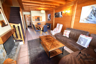 Appartement - 99 m² - 5 pièces