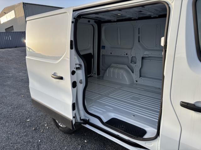 Renault-Trucks Trafic Fourgon Fg Blue Dci 150 L1h1 3t Gsr2 Extra