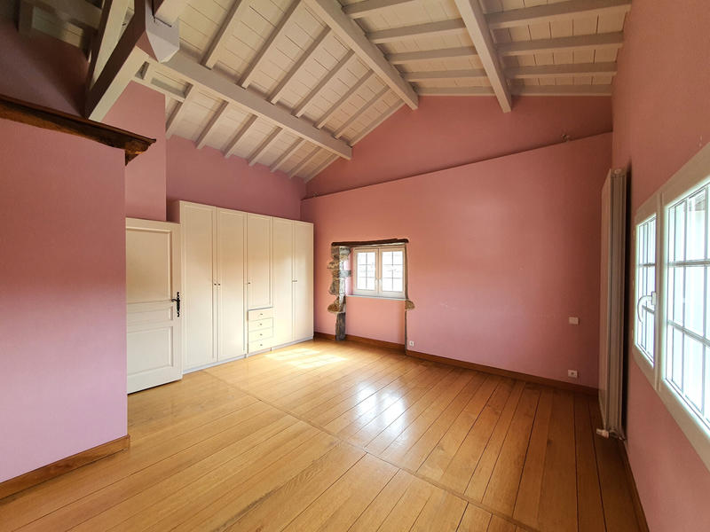 Maison - 157 m² - 4 pièces