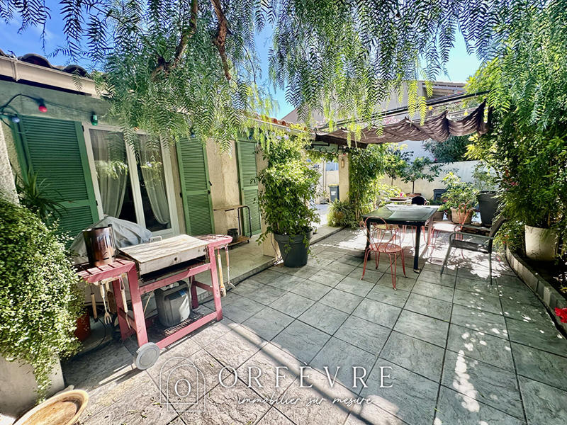 Maison - 102 m² - 5 pièces