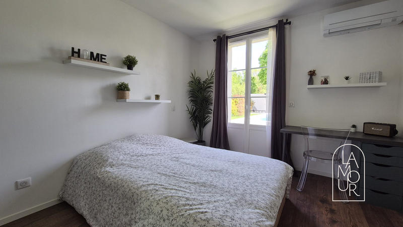 Maison ancienne - 223 m² - 8 pièces