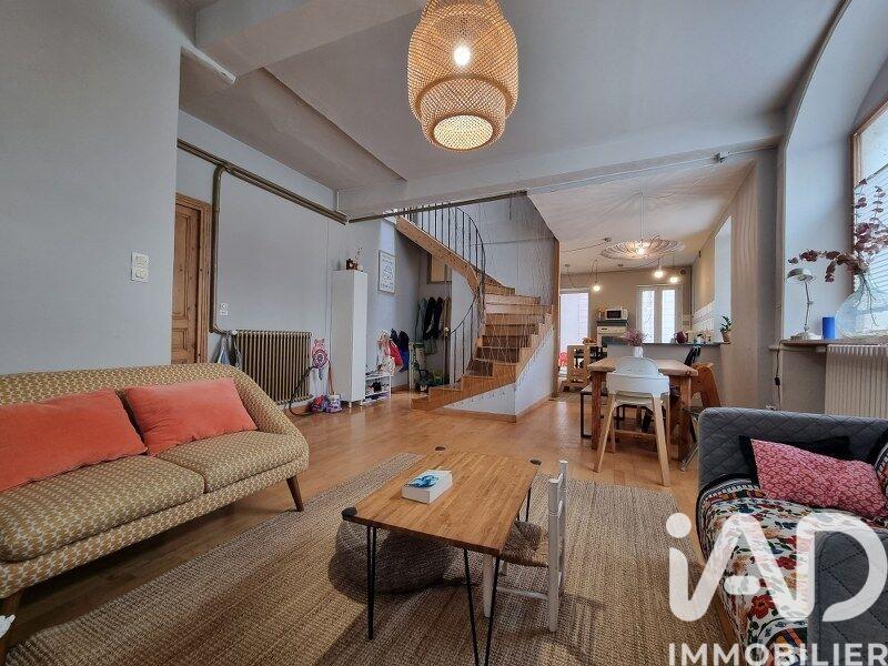 Maison de ville - 236 m² - 8 pièces