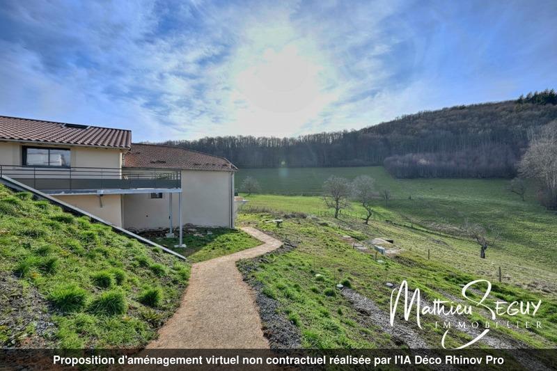 Appartement - 100 m² - 4 pièces