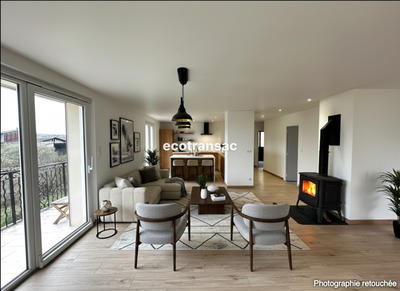 Maison - 120 m² - 5 pièces