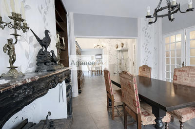 Maison - 192 m² - 11 pièces