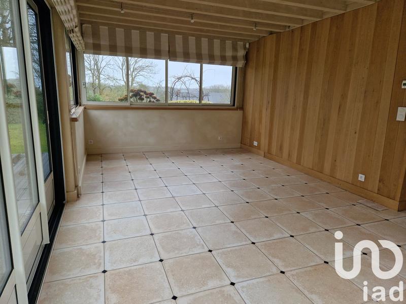 Maison - 212 m² - 7 pièces