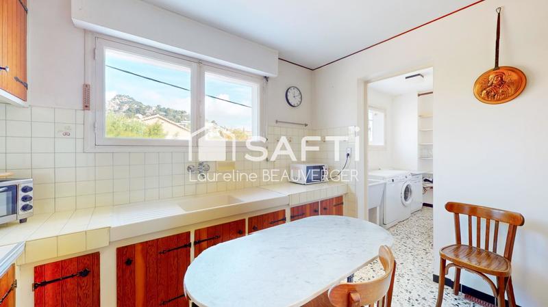 Villa - 163 m² - 6 pièces