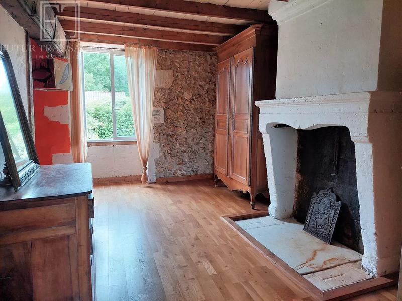 Maison - 390 m² - 16 pièces