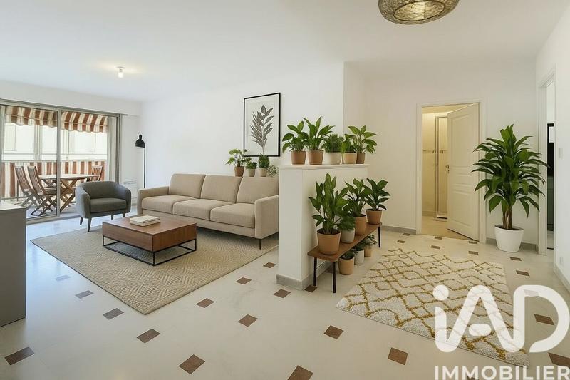 Appartement - 80 m² - 4 pièces