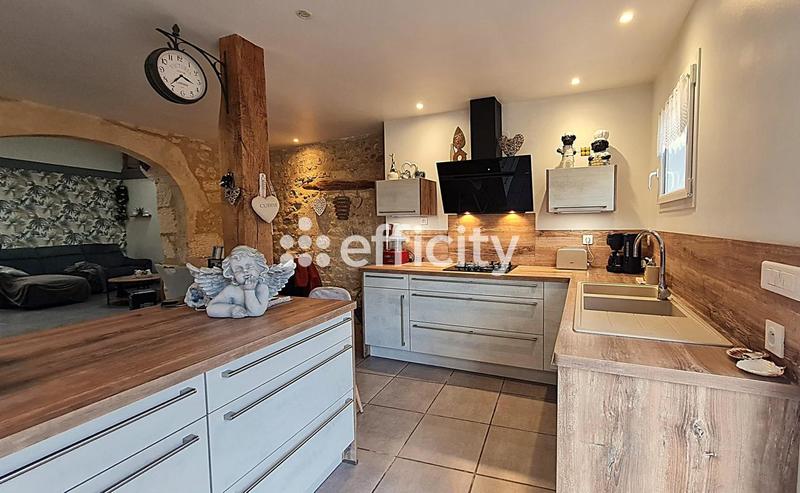 Maison - 96 m² - 3 pièces