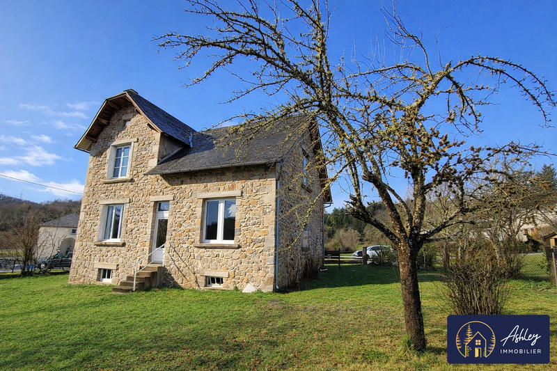 Maison ancienne - 123 m² - 5 pièces