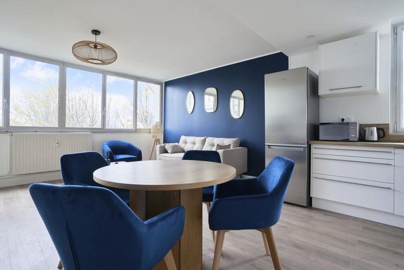 Appartement - 85 m² - 5 pièces