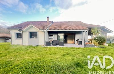 Maison - 120 m² - 5 pièces