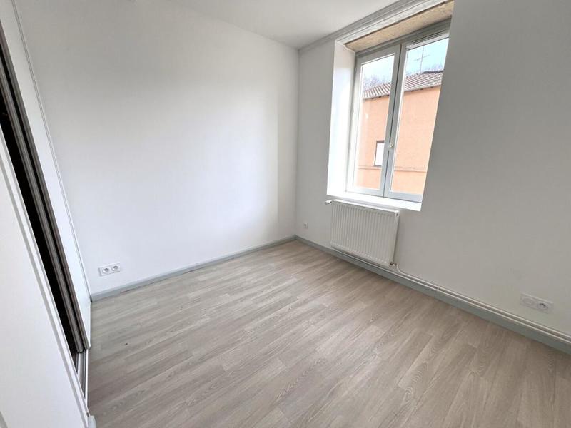 Appartement - 94 m² - 4 pièces