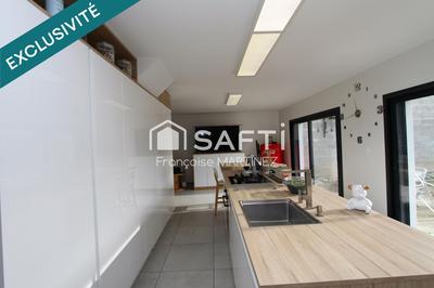 Maison - 130 m² - 6 pièces