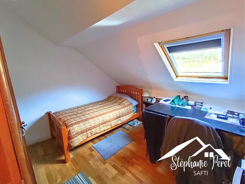 Maison - 155 m² - 8 pièces