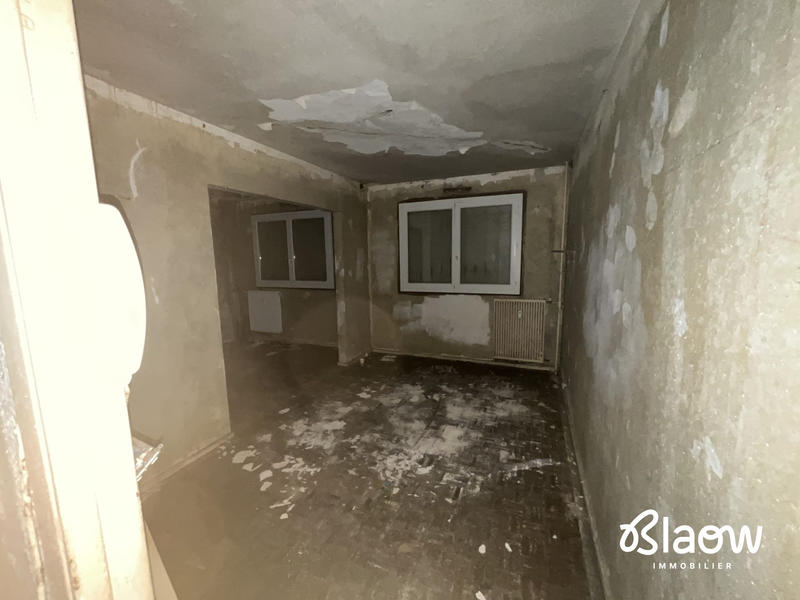 Appartement - 102 m² - 5 pièces