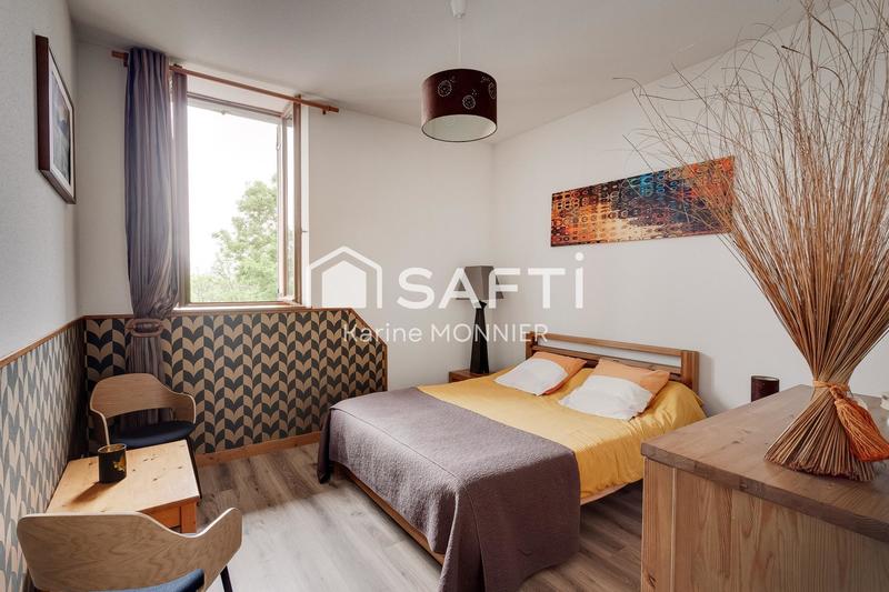 Maison - 548 m² - 16 pièces