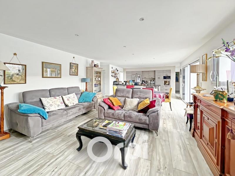 Maison - 128 m² - 5 pièces