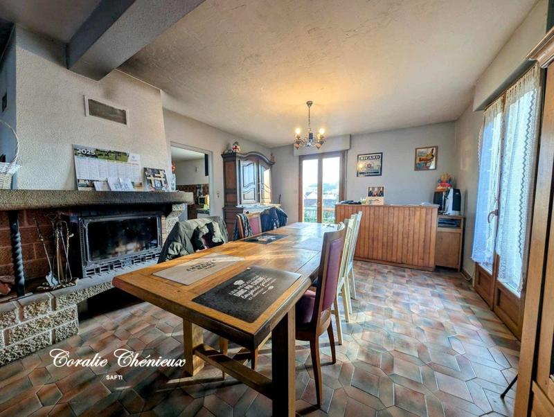 Maison - 187 m² - 6 pièces