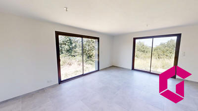 Maison - 115 m² - 5 pièces