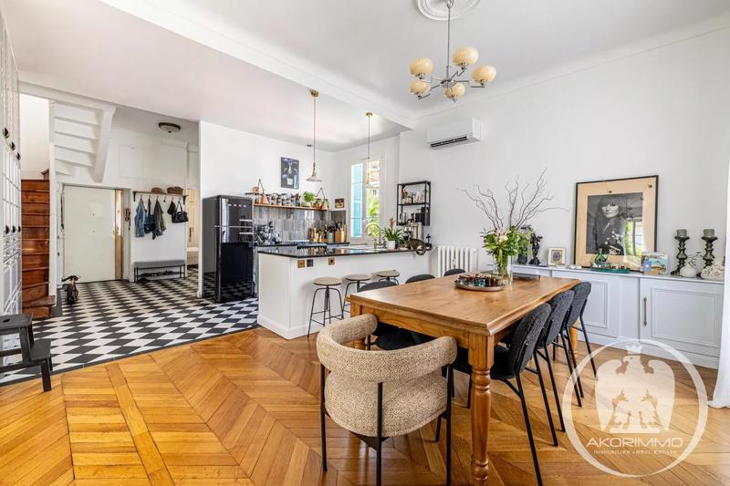 Appartement - 96 m² - 3 pièces