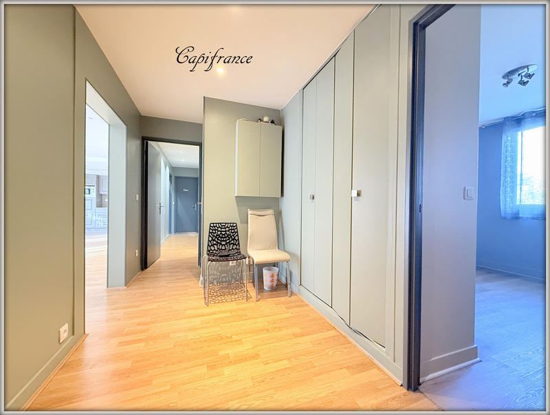 Appartement - 91 m² - 4 pièces