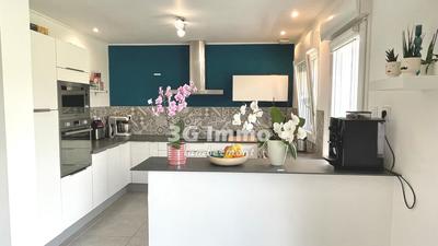 Maison contemporaine - 128 m² - 6 pièces