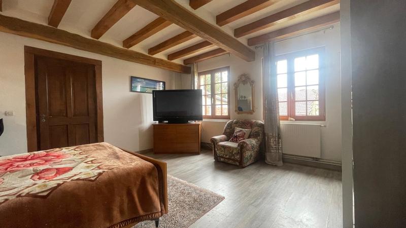 Maison - 189 m² - 6 pièces