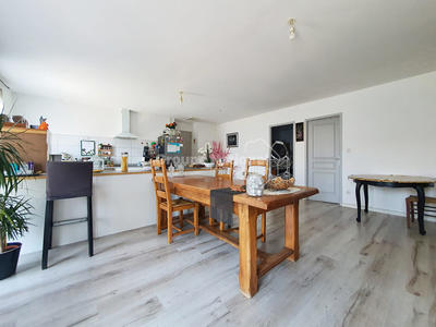 Appartement - 87 m² - 3 pièces