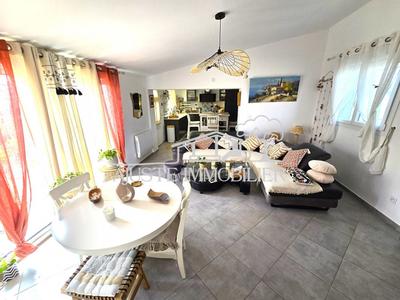 Maison - 101 m² - 4 pièces