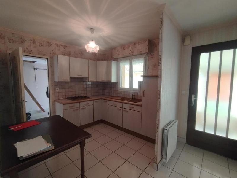 Maison traditionnelle - 90 m² - 4 pièces