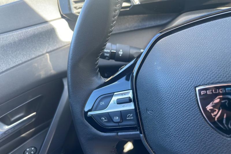 Peugeot 308 Sw Hdi 130 Eat8 Allure Pack