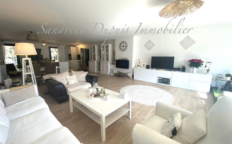 Appartement - 191 m² - 6 pièces