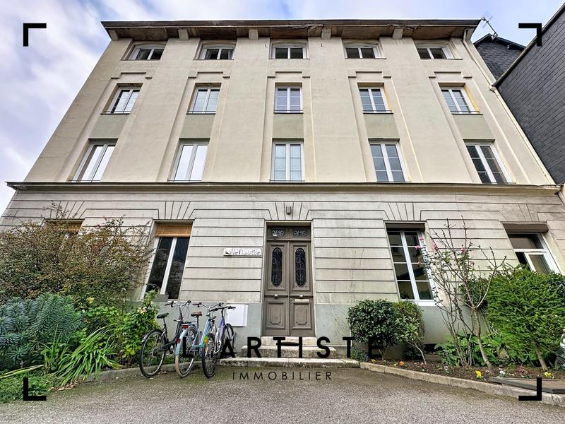 Duplex - 159 m² - 5 pièces