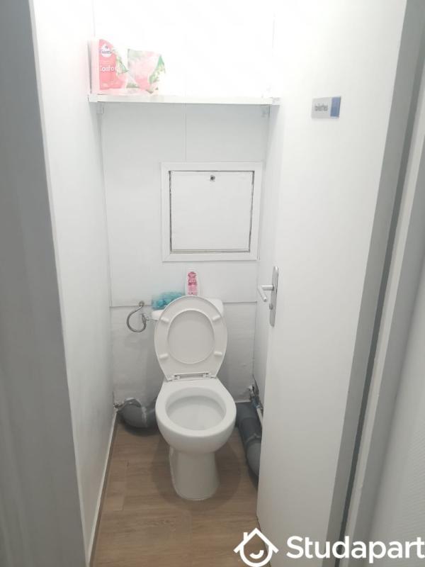 Chambre - 9 m² - 1 pièce