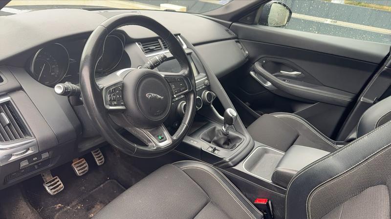 Jaguar E-Pace 2.0 d 150 R Dynamique