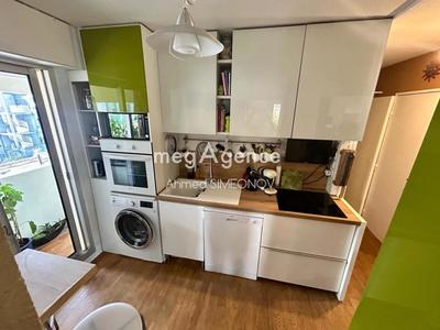 Appartement - 48 m² - 3 pièces