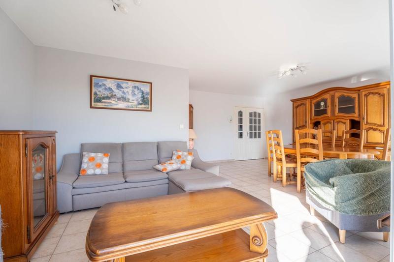 Appartement - 82 m² - 3 pièces