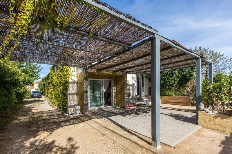 Maison - 180 m² - 7 pièces