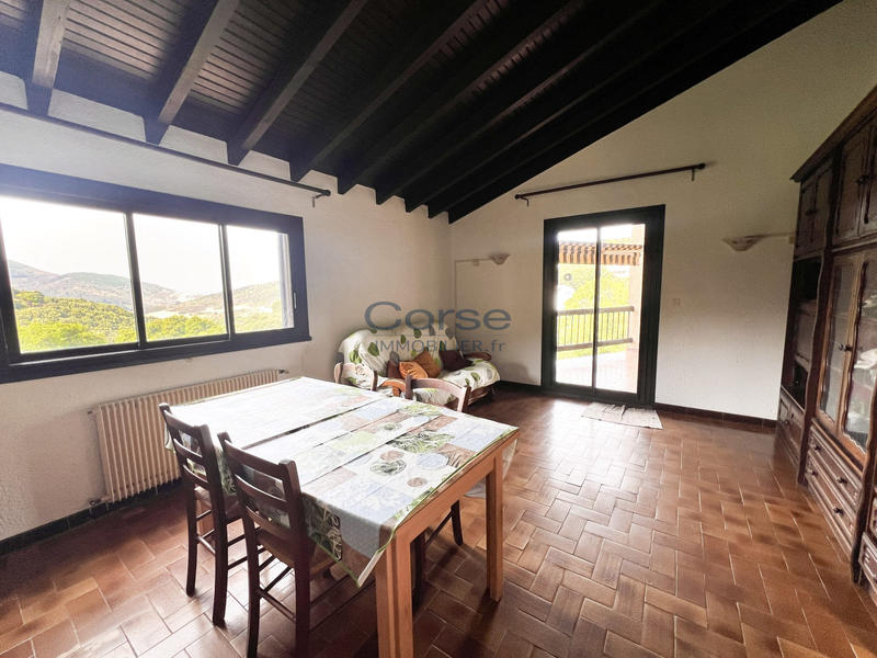 Maison ancienne - 121 m² - 6 pièces