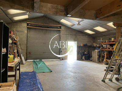 Local d'activités - 290 m² - 3 pièces