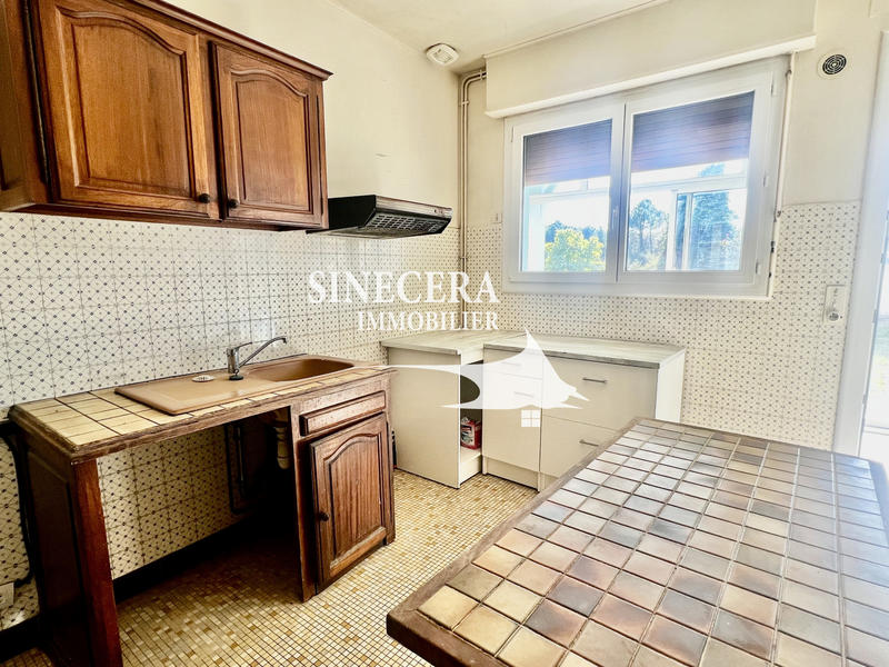 Maison - 190 m² - 9 pièces