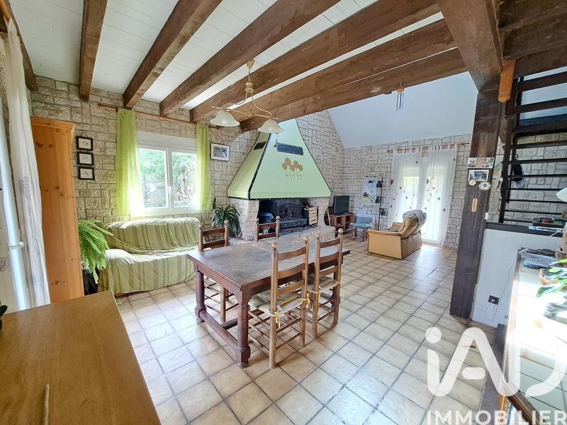 Maison - 110 m² - 4 pièces