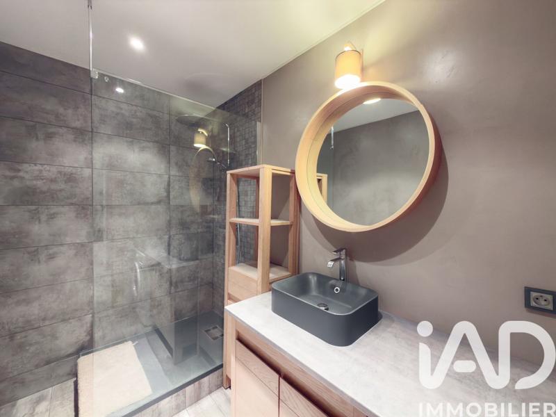 Appartement - 93 m² - 4 pièces