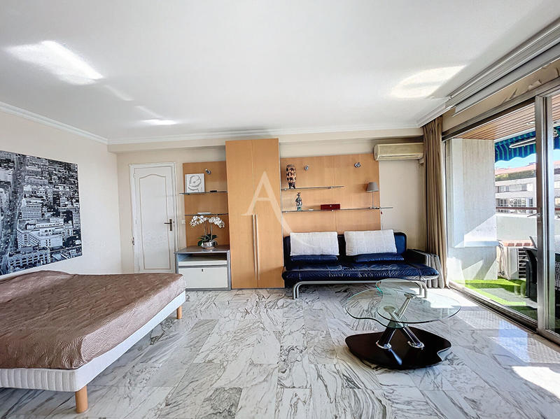 Appartement - 141 m² - 5 pièces