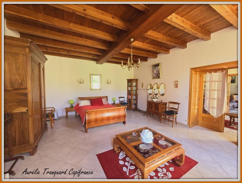 Maison bourgeoise - 183 m² - 6 pièces