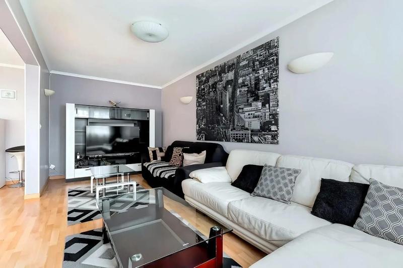 Appartement - 86 m² - 4 pièces